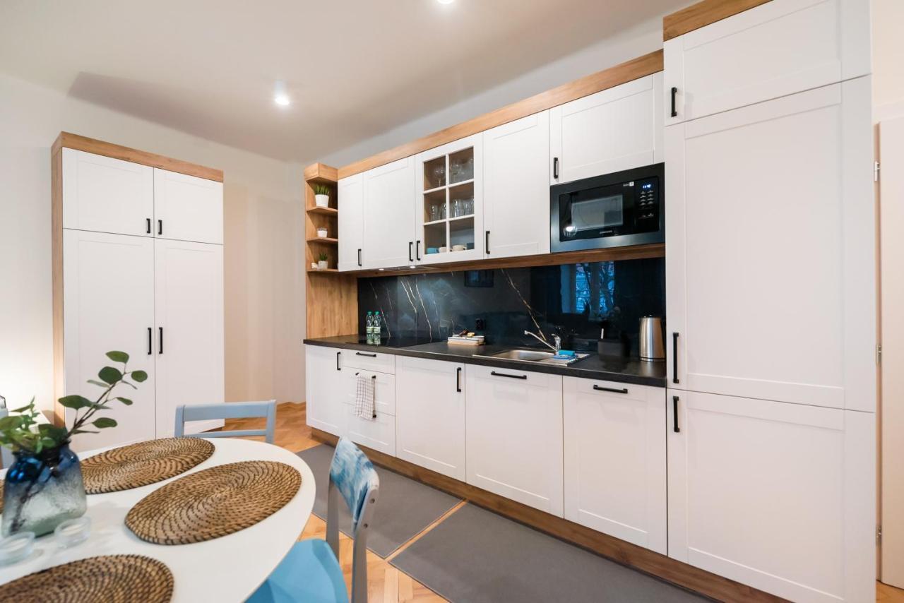 ורשה Old Town Eclectic Apartment For 6 People מראה חיצוני תמונה