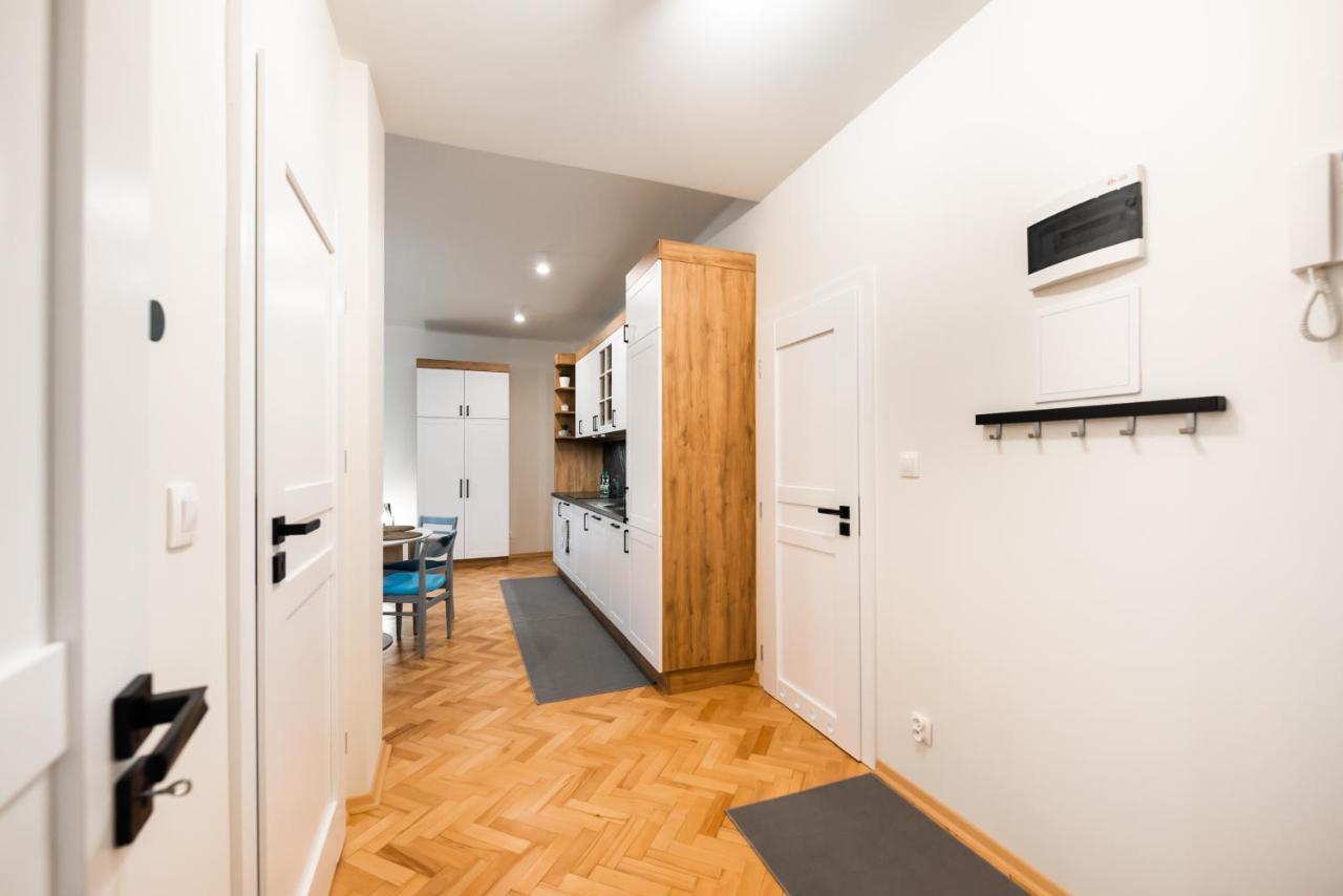 ורשה Old Town Eclectic Apartment For 6 People מראה חיצוני תמונה